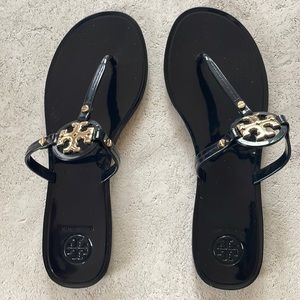 MINI MILLER JELLY THONG SANDAL